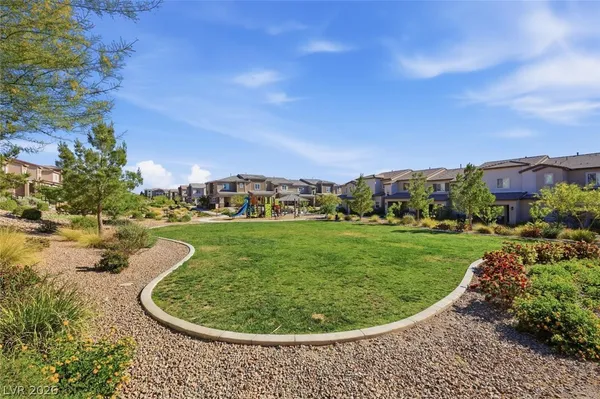 $1,950 | 10720 Norfolk View Court, Las Vegas, NV 89166