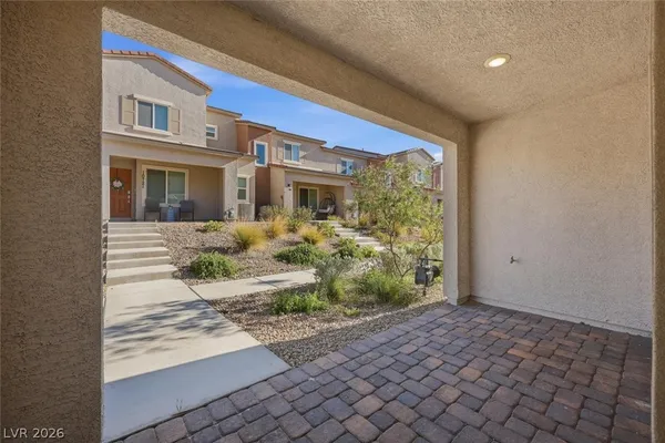 $1,950 | 10720 Norfolk View Court, Las Vegas, NV 89166