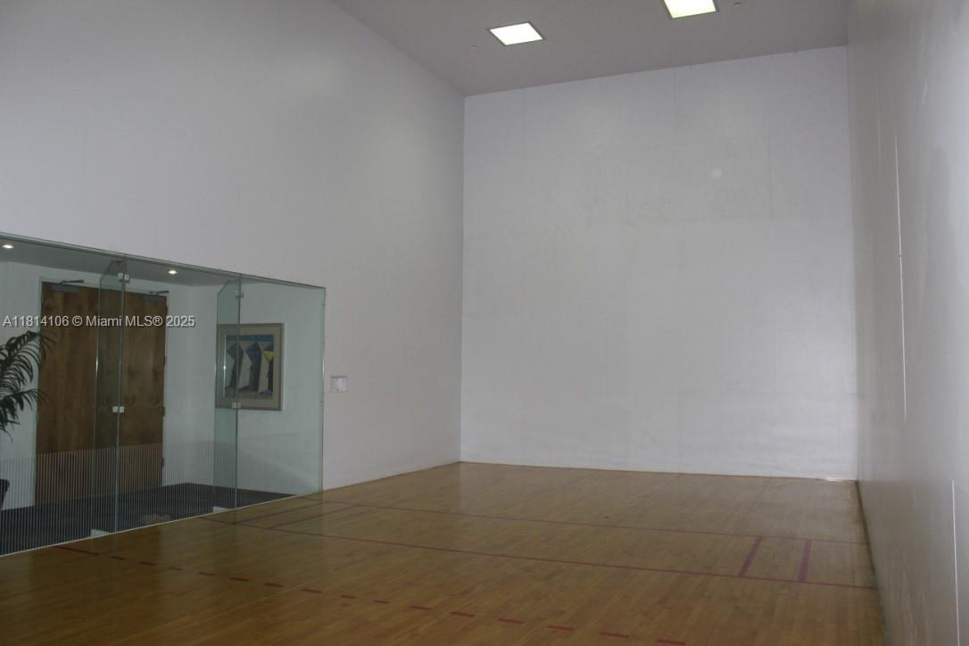 Brickell Miami, FL 33131 - Photo 17 of 25 a view of an empty room