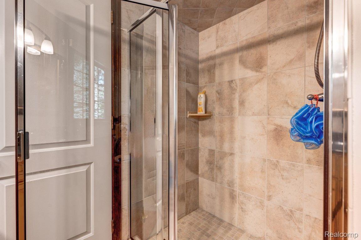 28265 West 14 Mile Road Farmington, MI 48334 - Photo 65 of 69 Gallery Image 65