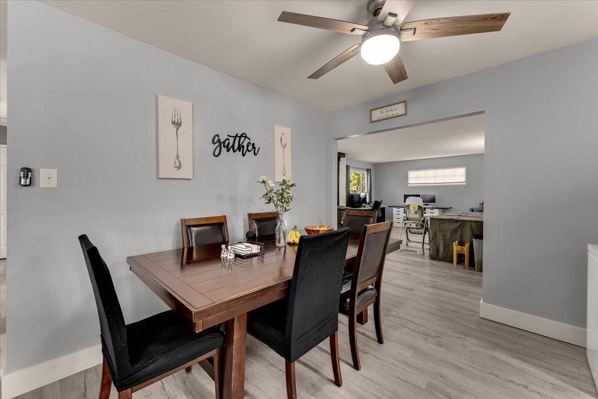 2034 Westwood Avenue Redding, CA 96001 - Photo 14 of 55 14-2034 Westwood Ave - I-11