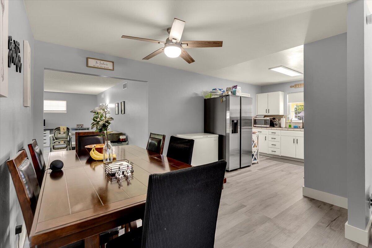 2034 Westwood Avenue Redding, CA 96001 - Photo 15 of 55 15-2034 Westwood Ave - I-12