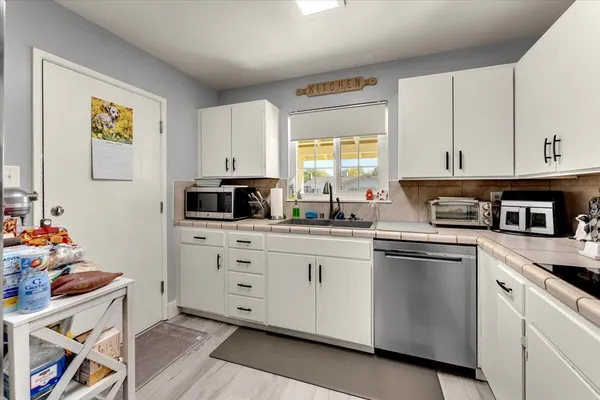$359,000 | 2034 Westwood Avenue, Redding, CA 96001