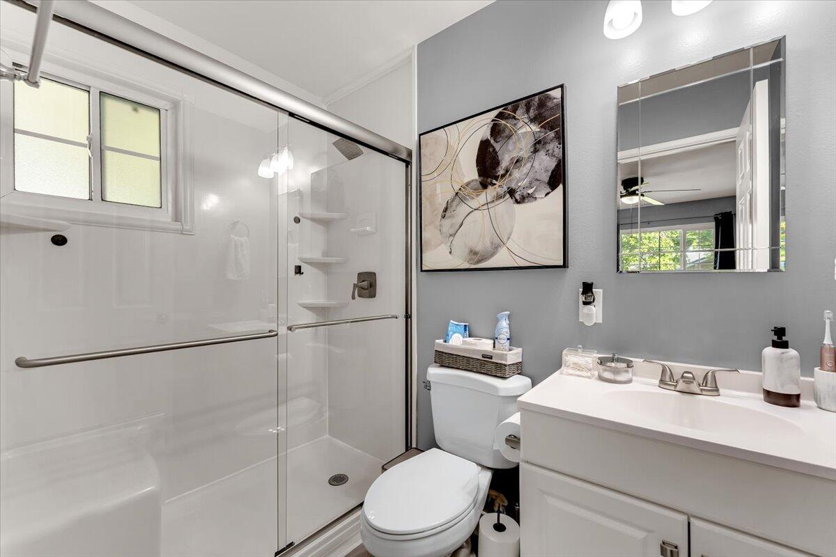 2034 Westwood Avenue Redding, CA 96001 - Photo 28 of 55 28-2034 Westwood Ave - I-29