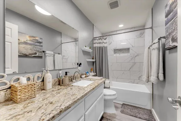 $359,000 | 2034 Westwood Avenue, Redding, CA 96001