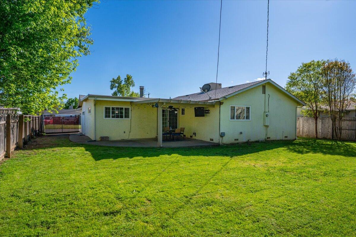 2034 Westwood Avenue Redding, CA 96001 - Photo 40 of 55 40-2034 Westwood Ave - E-17
