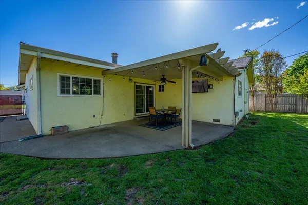 $359,000 | 2034 Westwood Avenue, Redding, CA 96001