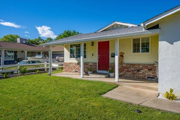 $359,000 | 2034 Westwood Avenue, Redding, CA 96001