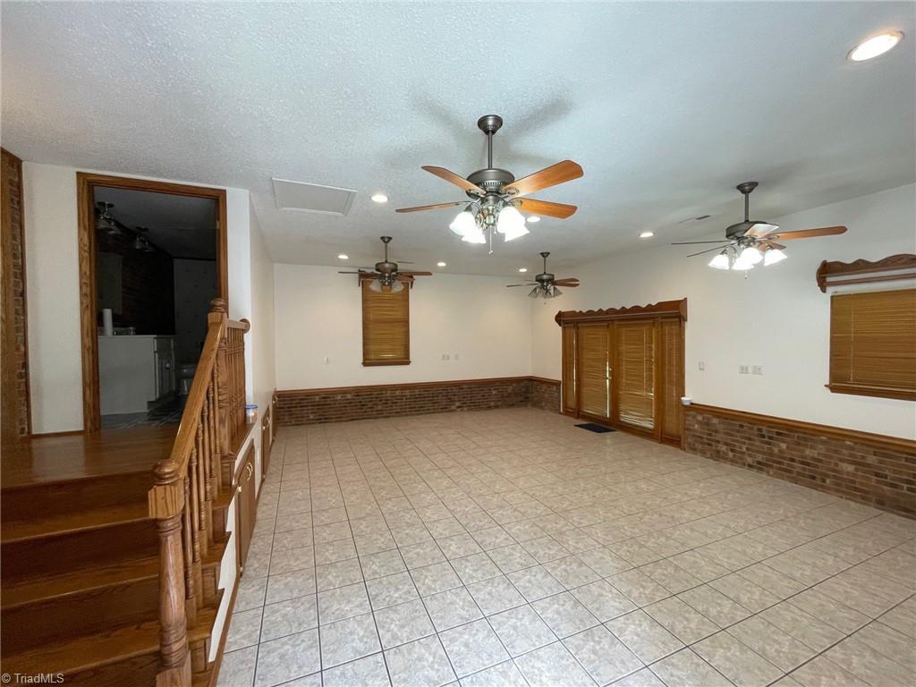 7235 Ledbetter Road Climax, NC 27233 - Photo 3 of 28