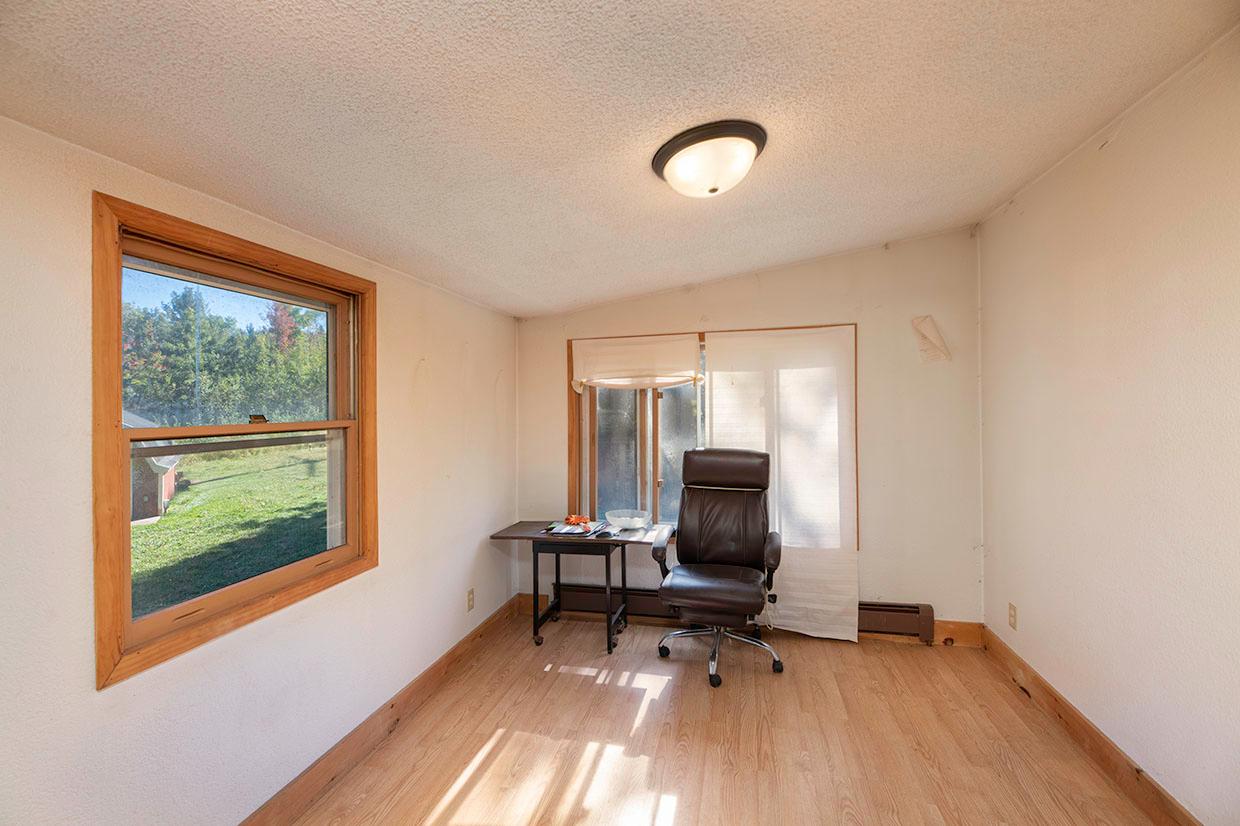 N11880 Squaw Lake Road Rhinelander, WI 54501 - Photo 5 of 20 Gallery Image 5