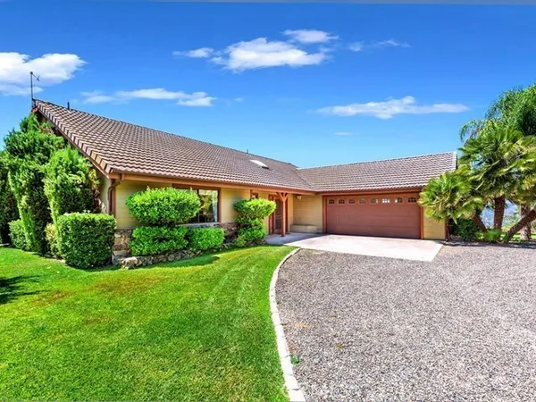 $4,800,000 | 44665 La Cruz Drive, Temecula, CA 92590