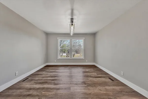 $649,900 | 200 Surber Drive, Moneta, VA 24121