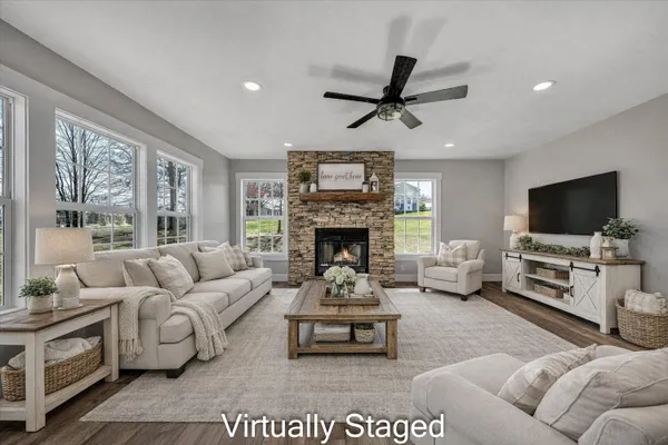 $649,900 | 200 Surber Drive, Moneta, VA 24121