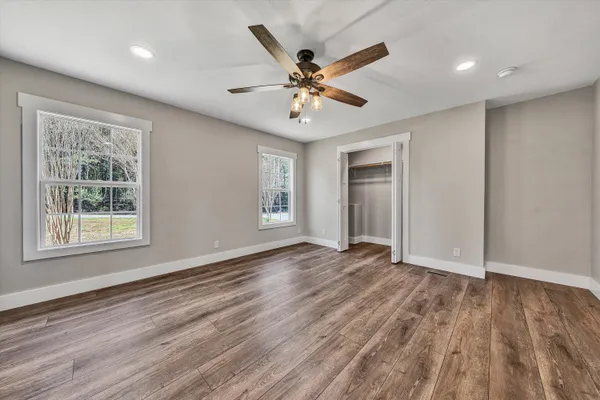 $649,900 | 200 Surber Drive, Moneta, VA 24121