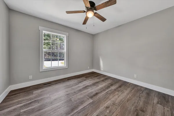 $649,900 | 200 Surber Drive, Moneta, VA 24121