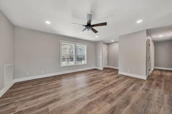 $649,900 | 200 Surber Drive, Moneta, VA 24121