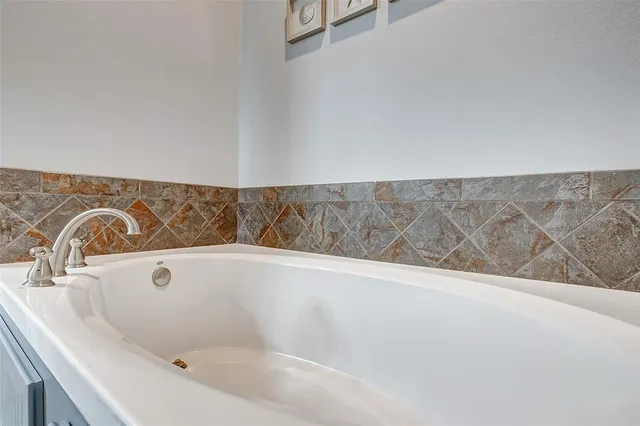 $699,000 | 2774 Gulfview Drive, Port Bolivar, TX 77650