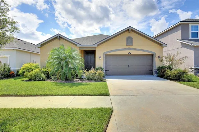 $2,700 | 11607 Blue Woods Drive, Riverview, FL 33569