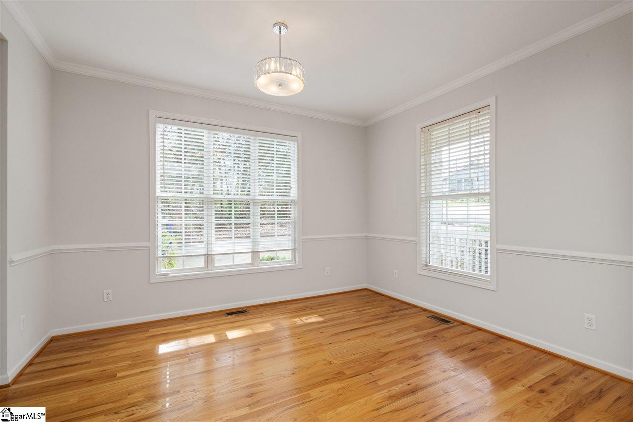 106 Ebaugh Avenue Greenville, SC 29607 - Photo 2 of 25 Gallery Image 2