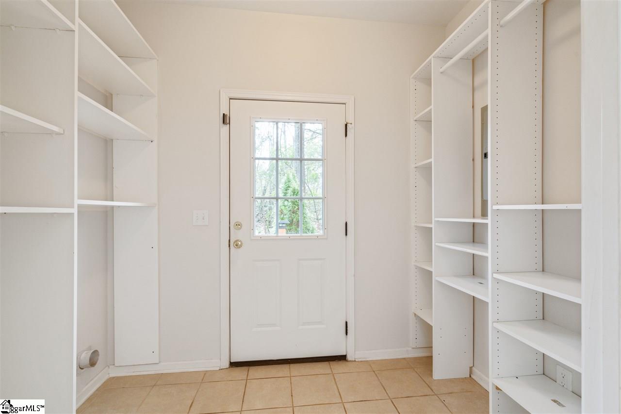 106 Ebaugh Avenue Greenville, SC 29607 - Photo 11 of 25 Gallery Image 11