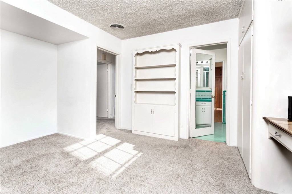 5211 Ocean View Boulevard La Canada Flintridge, CA 91011 - Photo 19 of 45 a view of a room with a wardrobe space