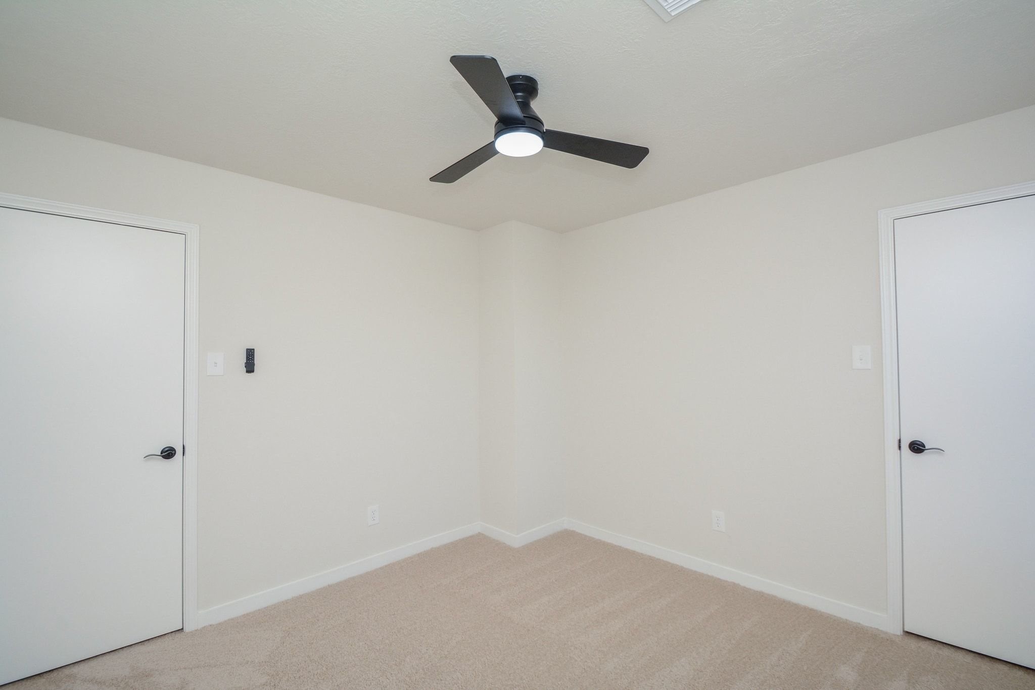 4903 South Lazy Ridge Drive Houston, TX 77053 - Photo 20 of 29 a view of empty room