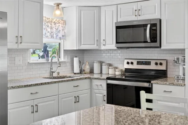 $169,900 | 2718 Vindale Road, Tavares, FL 32778