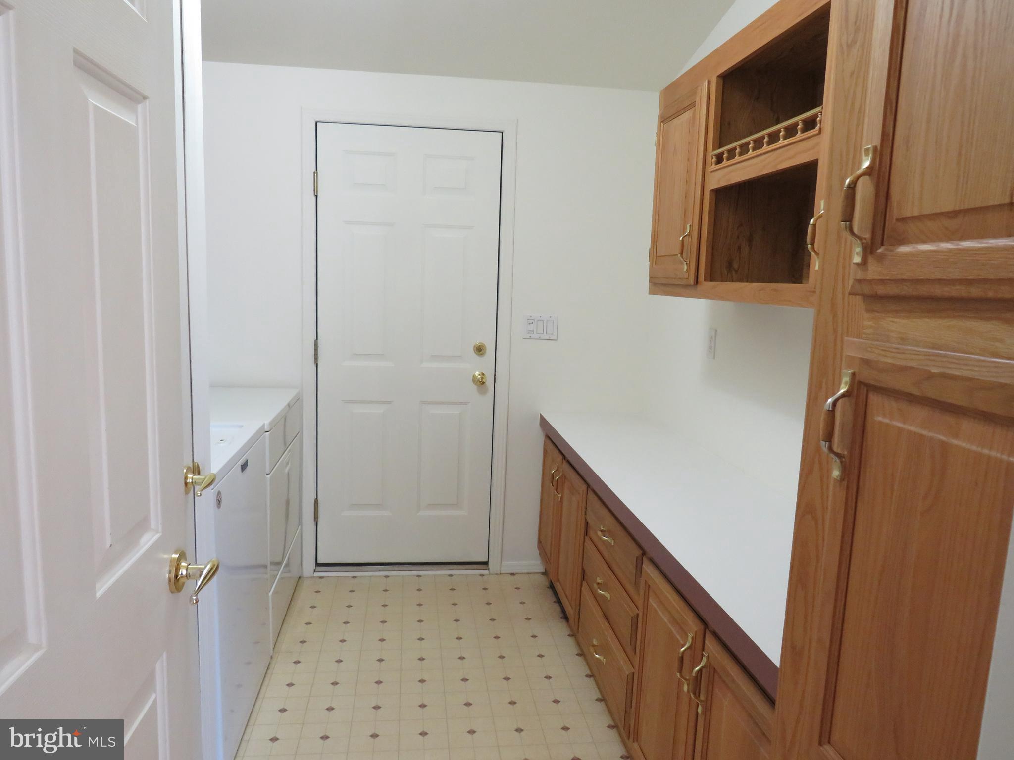 342 Spring Meadow Circle New Hope, PA 18938 - Photo 18 of 40 Laundry Room