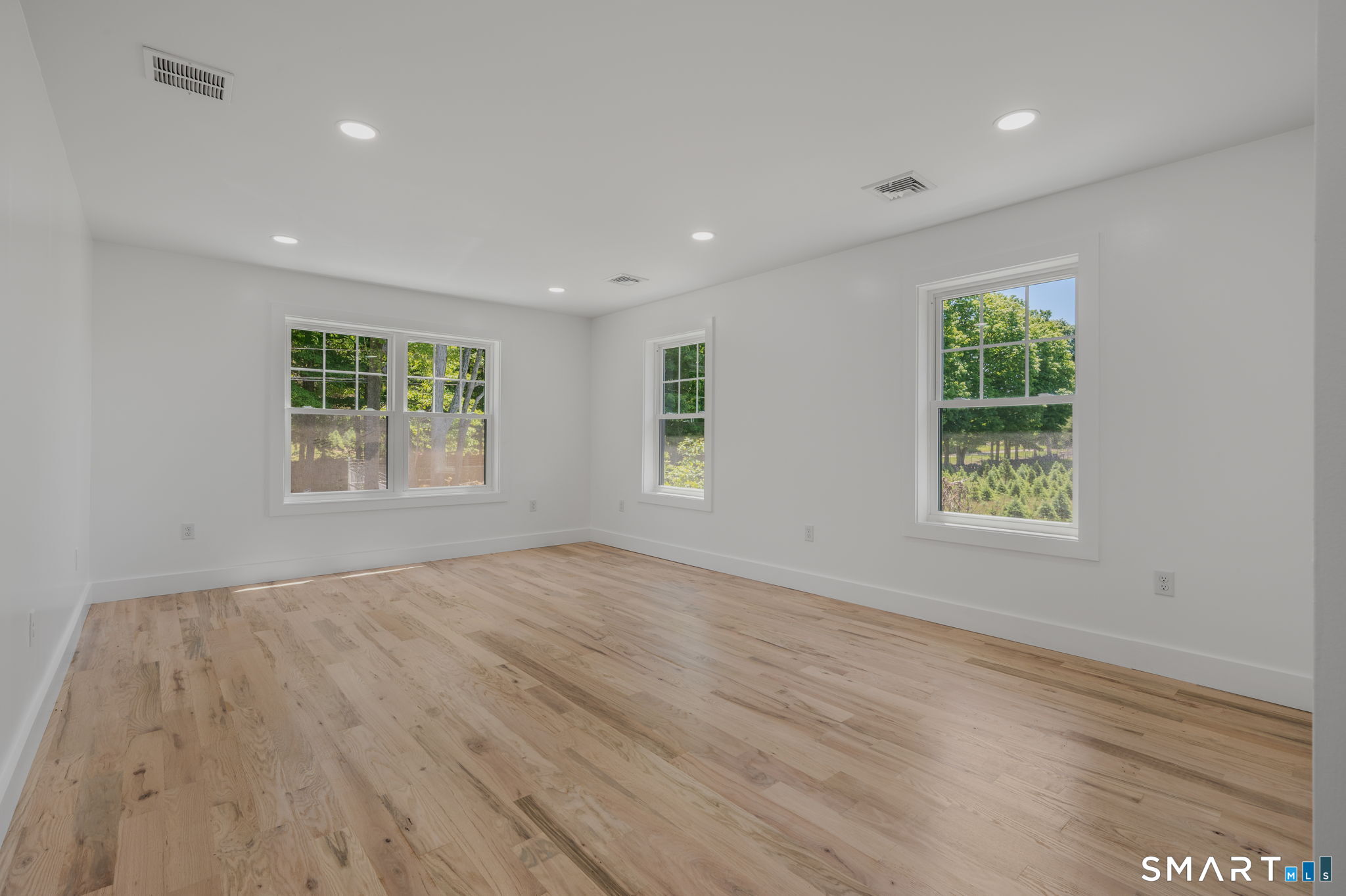 73 Cow Hill Road Clinton, CT 06413 - Photo 18 of 40