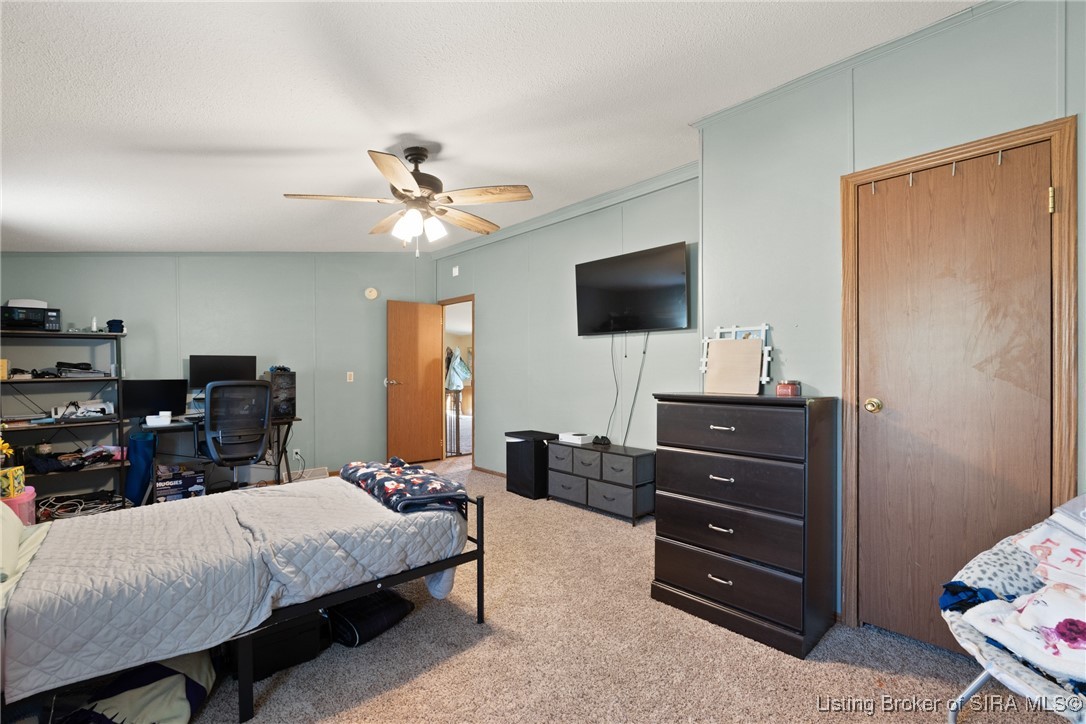 985 East Brown Road Pekin, IN 47165 - Photo 23 of 41 Gallery Image 23