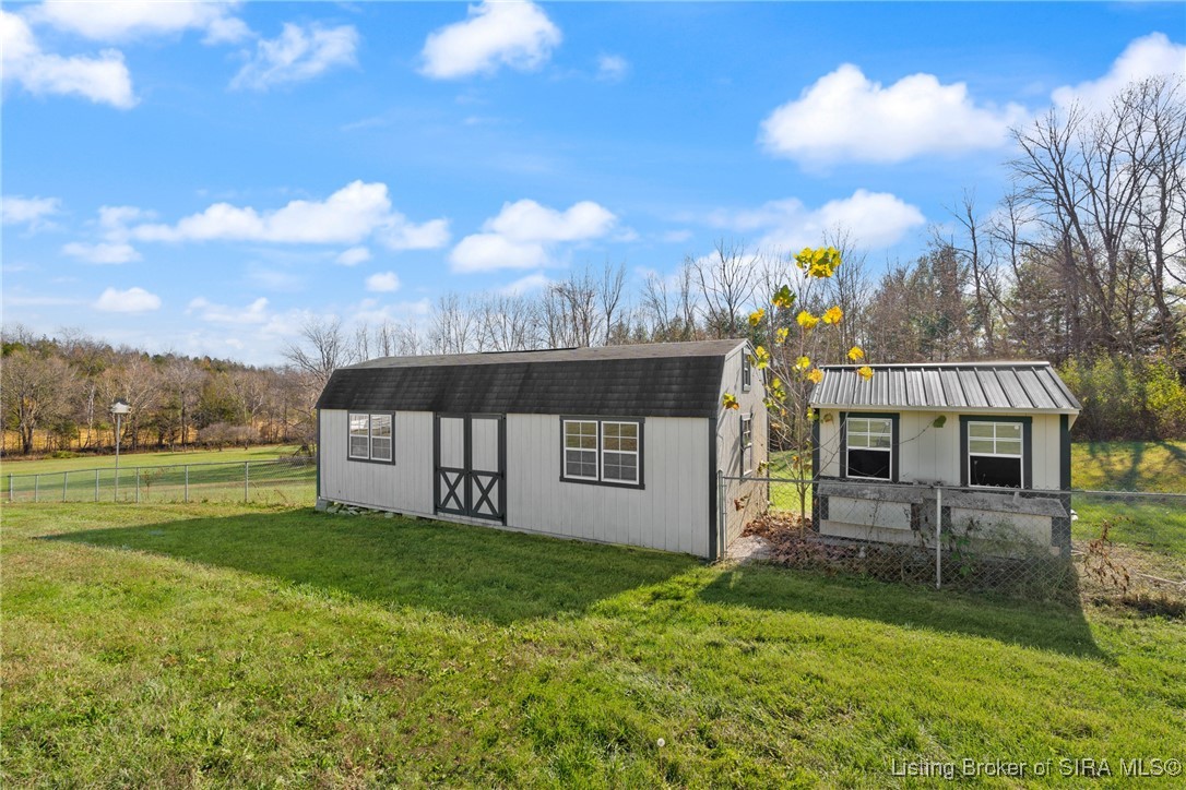 985 East Brown Road Pekin, IN 47165 - Photo 36 of 41 Gallery Image 36