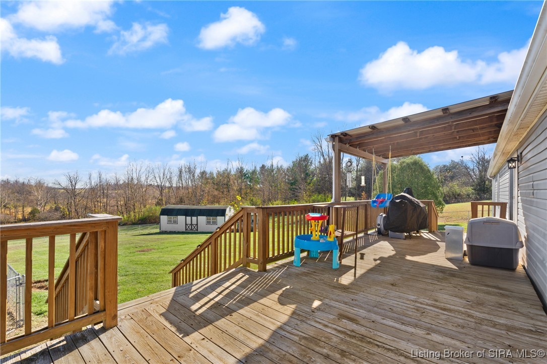 985 East Brown Road Pekin, IN 47165 - Photo 39 of 41 Gallery Image 39