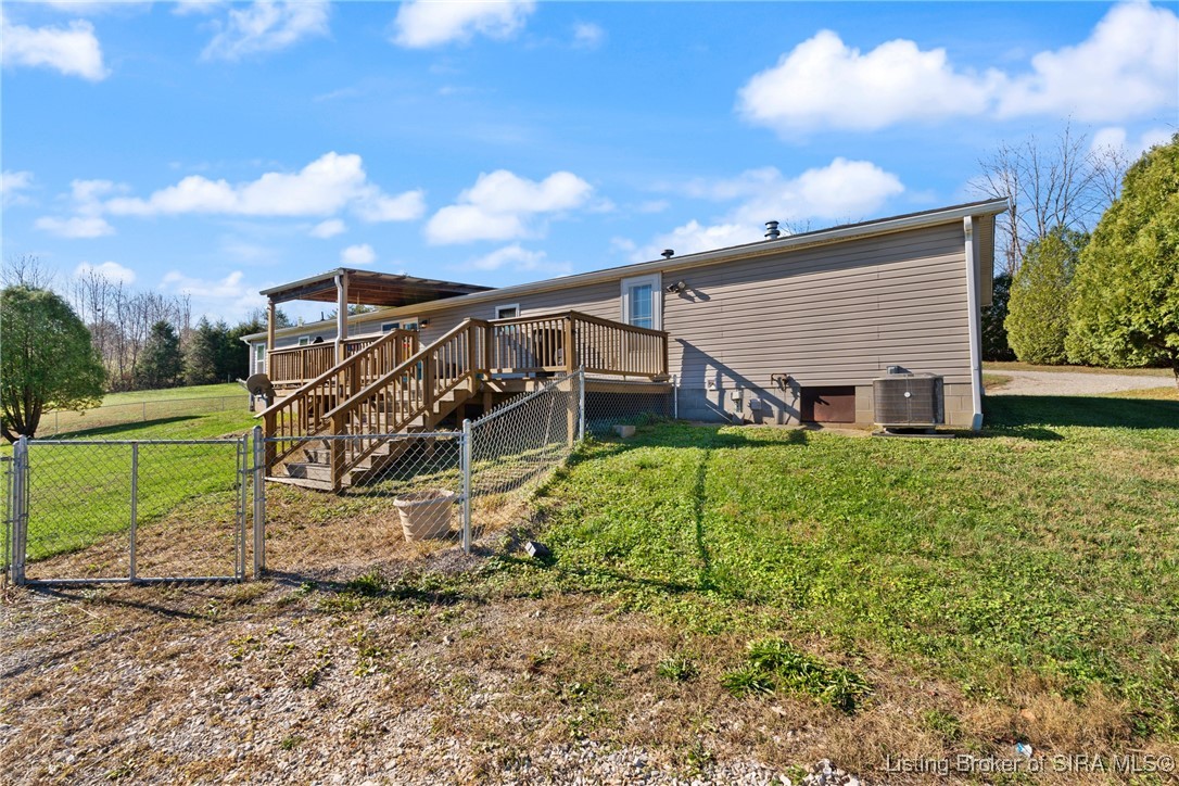 985 East Brown Road Pekin, IN 47165 - Photo 40 of 41 Gallery Image 40