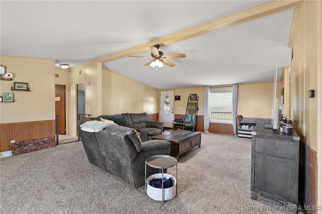 985 East Brown Road Pekin, IN 47165 - Photo 10 of 41 Gallery Image 10