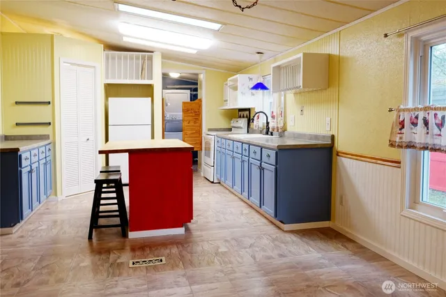 $119,500 | 510 Duterrow Road Southeast, Unit 22, Lacey, WA 98513