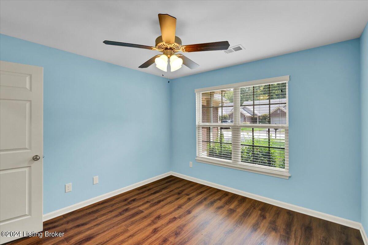 6544 Renate Road Louisville, KY 40291 - Photo 30 of 35 30-6544 Renate Rd-130