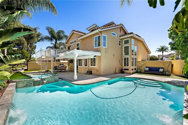 $1,680,000 | 27861 Via Roma, Mission Viejo, CA 92692