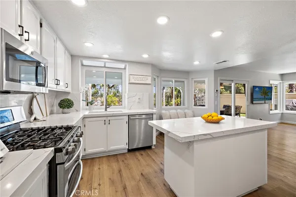$1,680,000 | 27861 Via Roma, Mission Viejo, CA 92692