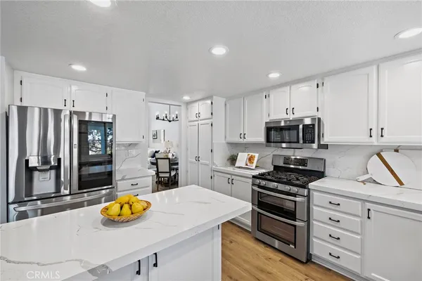 $1,680,000 | 27861 Via Roma, Mission Viejo, CA 92692