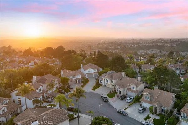 $1,680,000 | 27861 Via Roma, Mission Viejo, CA 92692