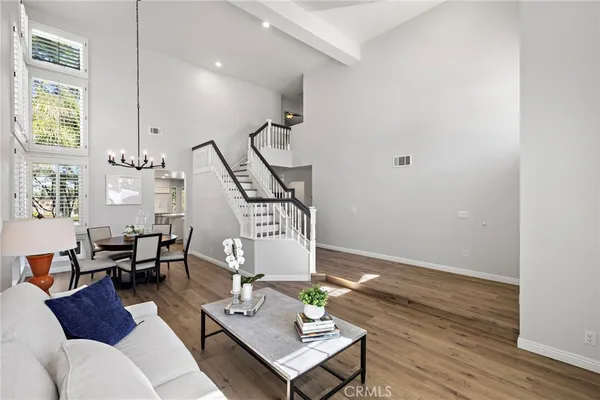 $1,680,000 | 27861 Via Roma, Mission Viejo, CA 92692