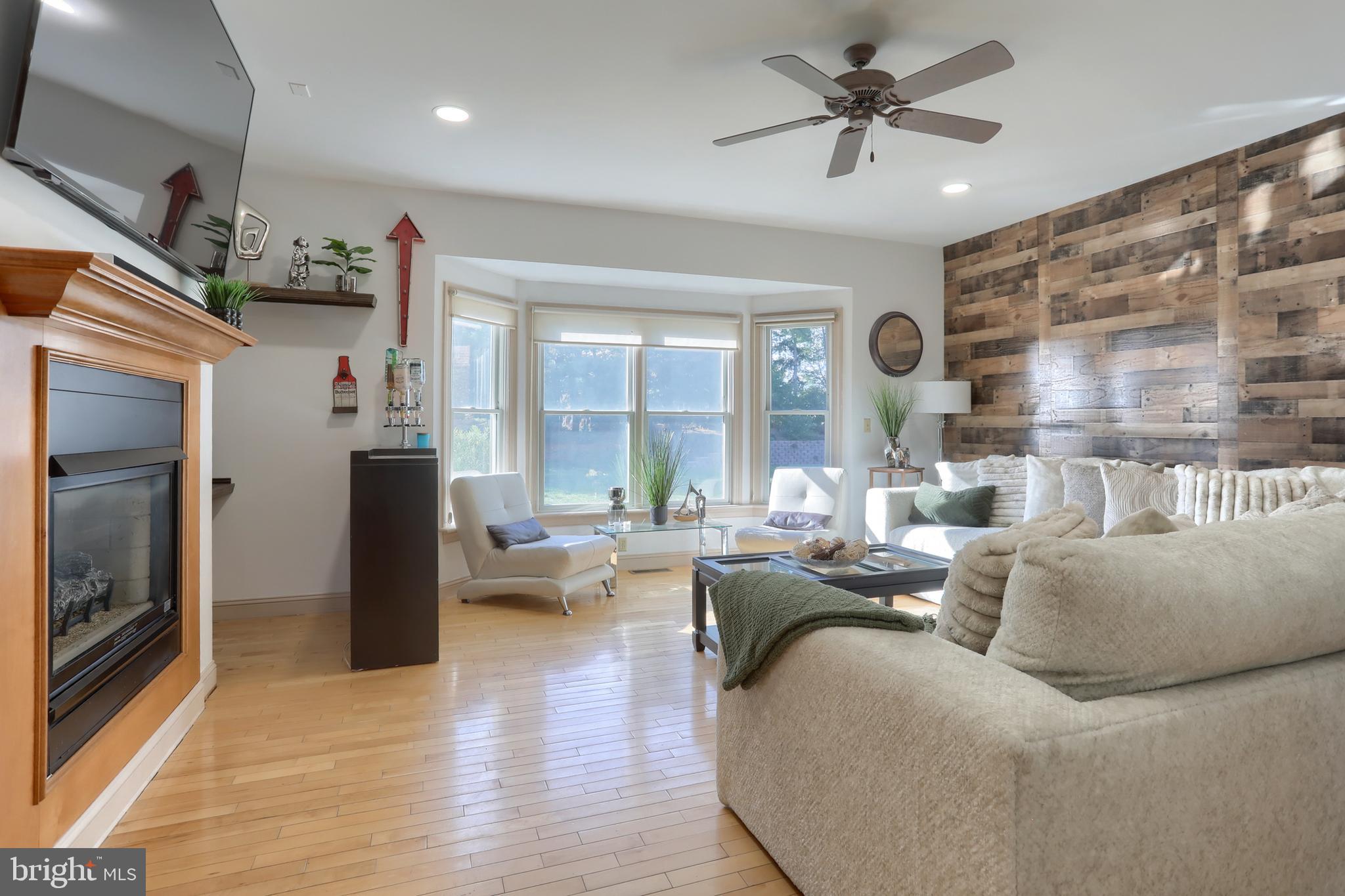 6548 Windmere Road Harrisburg, PA 17111 - Photo 12 of 54