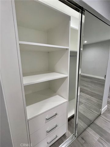 $4,495 | 23401 Park Sorrento, Unit 13, Calabasas, CA 91302