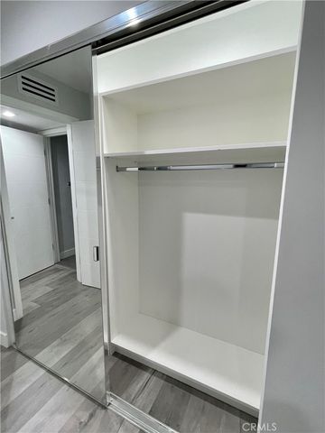 $4,495 | 23401 Park Sorrento, Unit 13, Calabasas, CA 91302