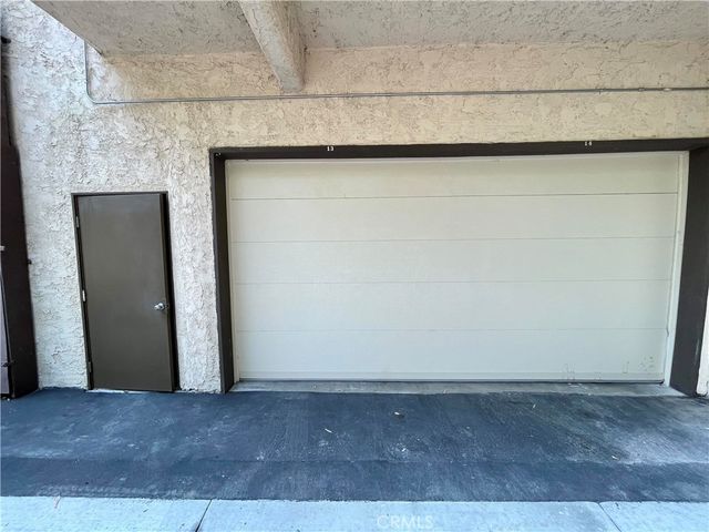 $4,495 | 23401 Park Sorrento, Unit 13, Calabasas, CA 91302