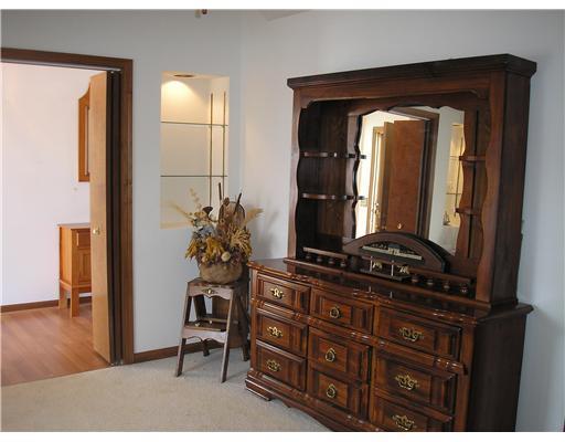 1818 Fox Ridge Drive Springfield, OH 45503 - Photo 3 of 9