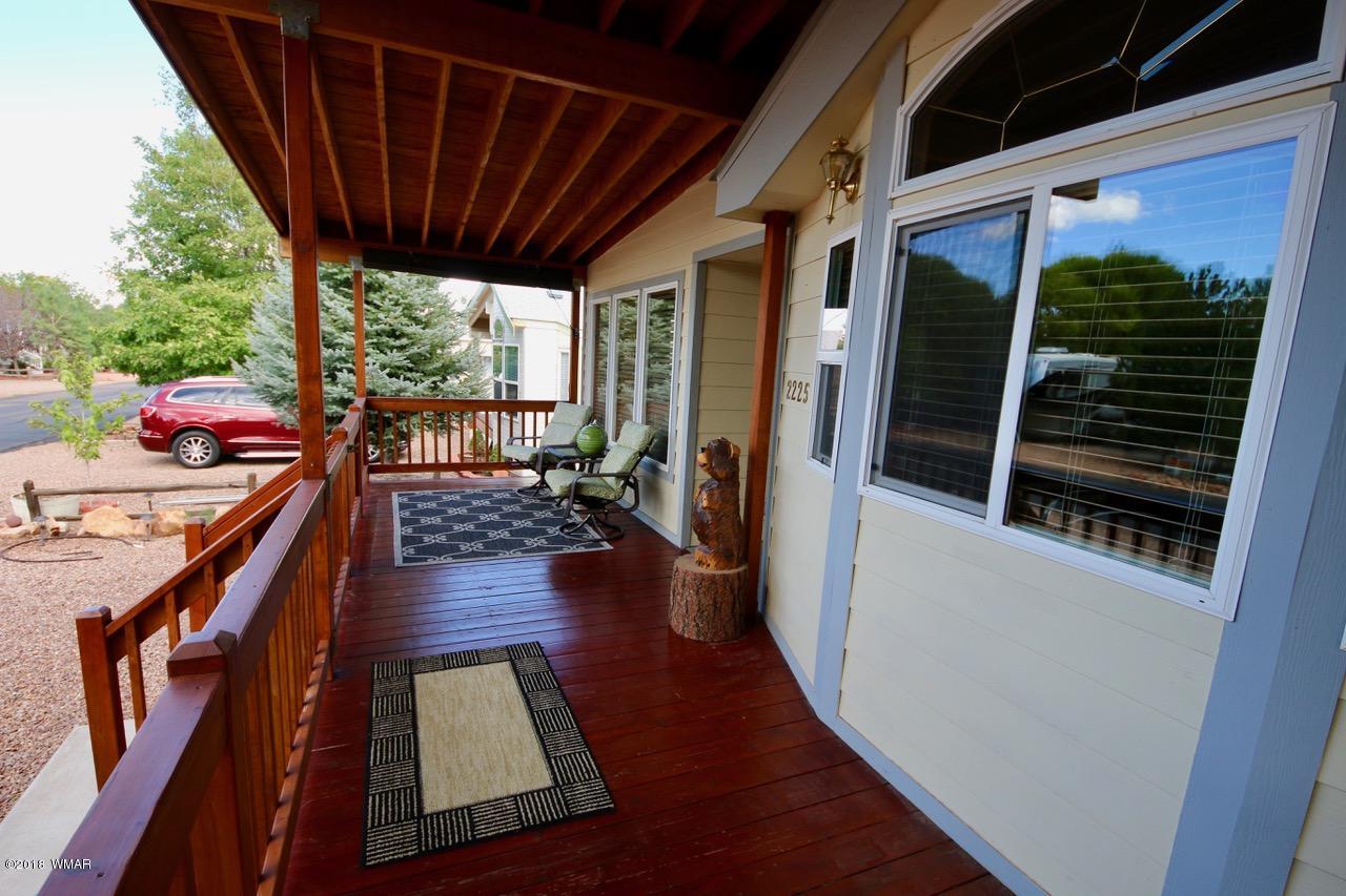 2225 Rodeo Road Overgaard, AZ 85933 - Photo 33 of 71