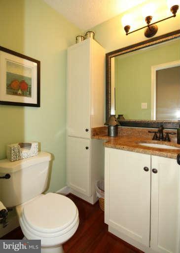 9216 Beachway Lane Springfield, VA 22153 - Photo 13 of 25 Bath