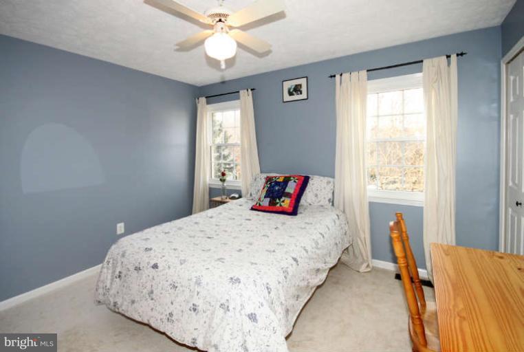 9216 Beachway Lane Springfield, VA 22153 - Photo 17 of 25 Bedroom