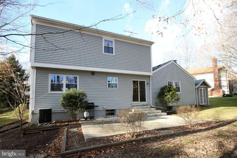 9216 Beachway Lane Springfield, VA 22153 - Photo 23 of 25 Exterior (General)